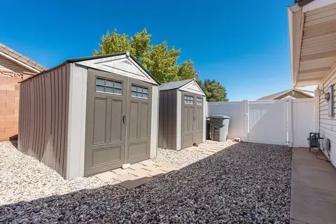Exterior - 286 S Xavier Cir, Ivins, UT 84738 photo 9 of 9