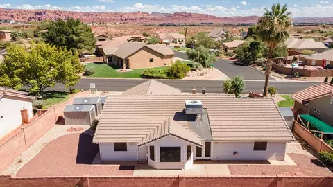 View/Area - 286 S Xavier Cir, Ivins, UT 84738 photo 4 of 6