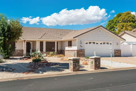Exterior - 286 S Xavier Cir, Ivins, UT 84738 photo 3 of 9