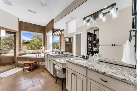Bath - 86 E Kolob Cir, Toquerville, UT 84774 photo 1 of 6