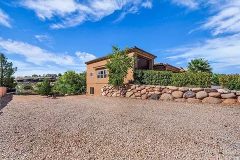 Exterior - 86 E Kolob Cir, Toquerville, UT 84774 photo 6 of 8