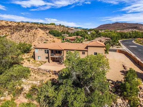 View/Area - 86 E Kolob Cir, Toquerville, UT 84774 photo 3 of 6