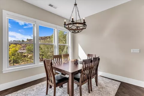 Dining - 86 E Kolob Cir, Toquerville, UT 84774 photo 1 of 2