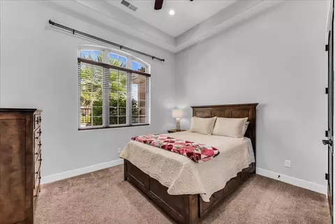 Bedroom - 86 E Kolob Cir, Toquerville, UT 84774 photo 4 of 7