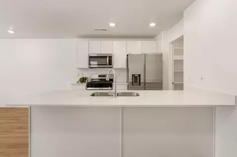 Kitchen - 1737 S Devils Garden Ln, Washington, UT 84780 photo 1 of 2