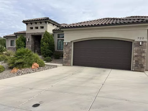 Exterior - 722 W 1545 North Cir, Washington, UT 84780 photo 3 of 7
