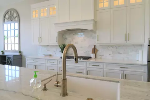 Kitchen - 722 W 1545 North Cir, Washington, UT 84780 photo 3 of 3