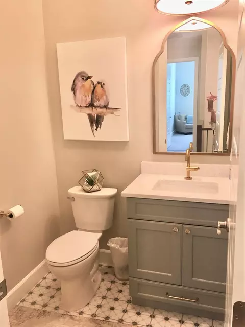 Bath - 722 W 1545 North Cir, Washington, UT 84780 photo 6 of 6