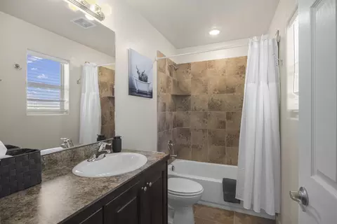 Bath - 3853 S Red Valley Cir #22A1, Moab, UT 84532 photo 3 of 3
