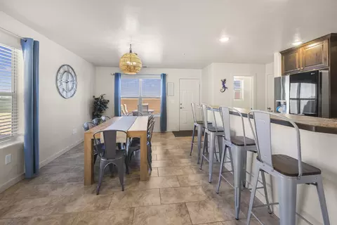 Dining - 3853 S Red Valley Cir #22A1, Moab, UT 84532 photo 1 of 3