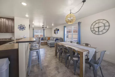 Dining - 3853 S Red Valley Cir #22A1, Moab, UT 84532 photo 2 of 3