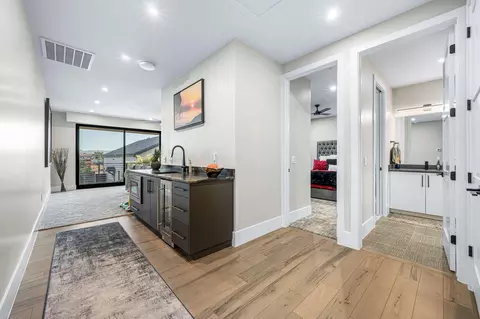Entry Way - 646 E Pine St, Washington, UT 84780 photo 4 of 5