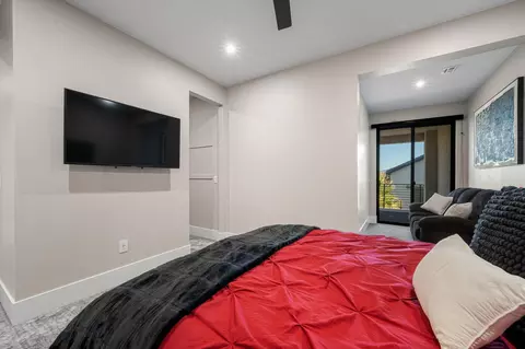 Bedroom - 646 E Pine St, Washington, UT 84780 photo 6 of 6