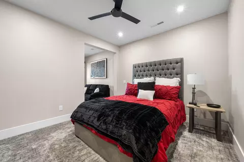 Bedroom - 646 E Pine St, Washington, UT 84780 photo 5 of 6