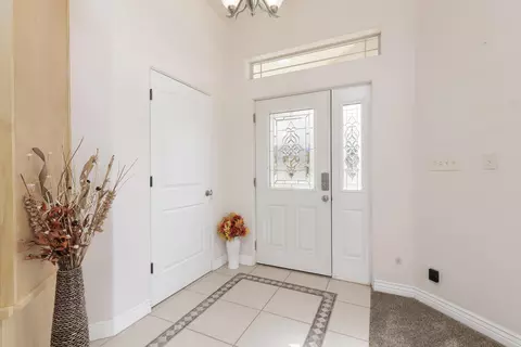 Entry Way - 752 W 60 N, Parowan, UT 84761 photo 1 of 2