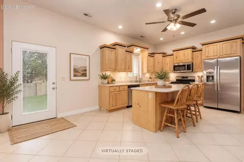 Kitchen - 752 W 60 N, Parowan, UT 84761 photo 5 of 8