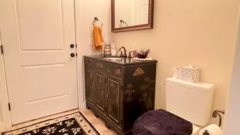 Bath - 252 S Ridgeview W, Cedar City, UT 84720 photo 3 of 5