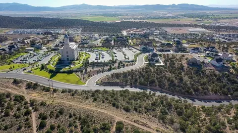 View/Area - 252 S Ridgeview W, Cedar City, UT 84720 photo 8 of 12