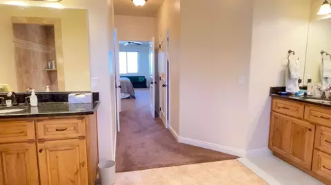 Bath - 252 S Ridgeview W, Cedar City, UT 84720 photo 1 of 5