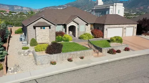 Exterior - 252 S Ridgeview W, Cedar City, UT 84720 photo 11 of 13