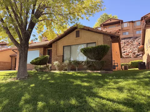 489 N Ridgeview Dr, Saint George, UT 84770