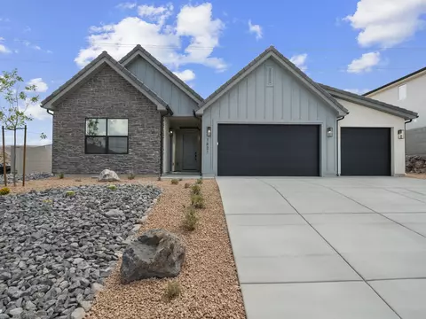 1886 W 400 N #130, Hurricane, UT 84737
