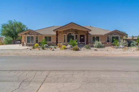 1216 S 920 W, Hurricane, UT 84737