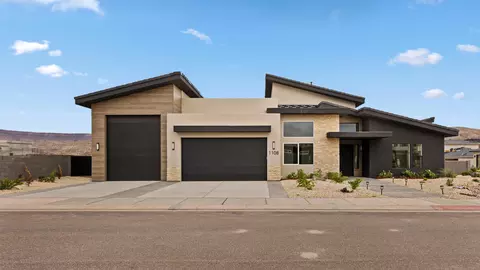 Exterior - 1108 Florence Cir, Hurricane, UT 84737 photo 7 of 10