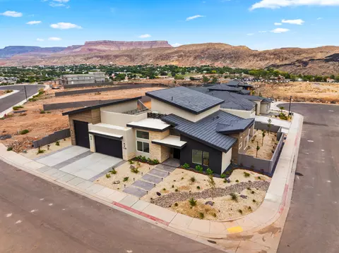 View/Area - 1108 Florence Cir, Hurricane, UT 84737 photo 1 of 7