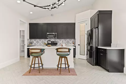 Kitchen - 1108 Florence Cir, Hurricane, UT 84737 photo 5 of 6