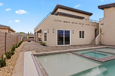 Exterior - 1108 Florence Cir, Hurricane, UT 84737 photo 6 of 10