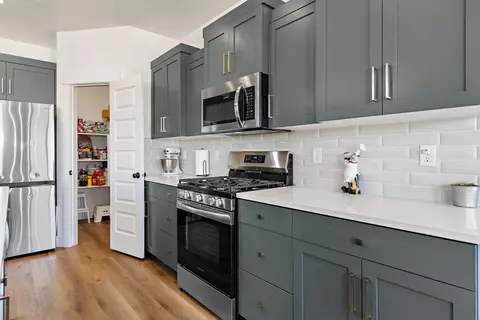 Kitchen - 3012 S 3430 E, Saint George, UT 84790 photo 1 of 2
