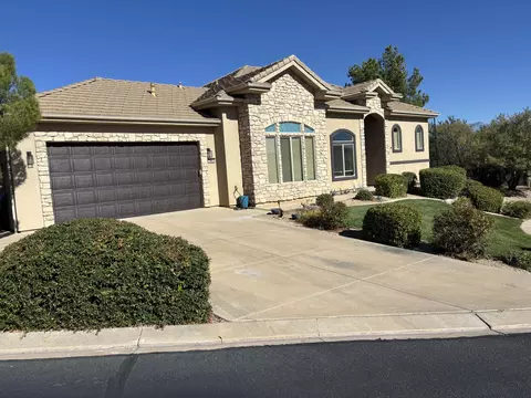 221 N Emeraud Dr N #32, Saint George, UT 84770