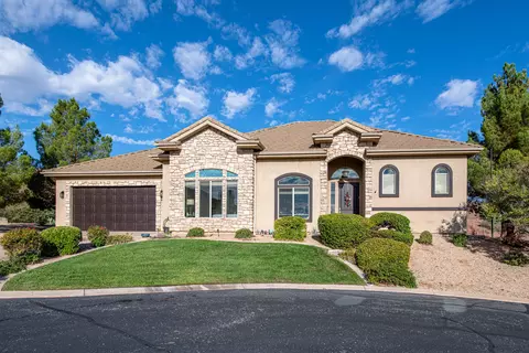 221 N Emeraud Dr N #32, Saint George, UT 84770