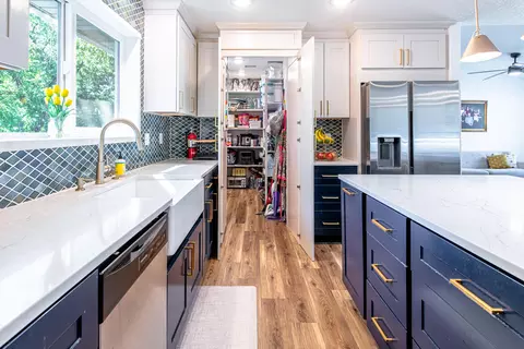 Kitchen - 175 N 160 E, Hurricane, UT 84737 photo 5 of 6
