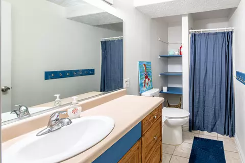 Bath - 175 N 160 E, Hurricane, UT 84737 photo 7 of 8