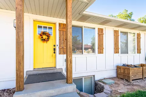 Exterior - 175 N 160 E, Hurricane, UT 84737 photo 5 of 11