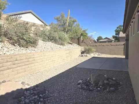 Exterior - 2615 E Hilltop Ledge Dr, Washington, UT 84780 photo 4 of 7