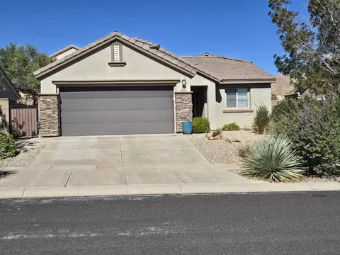 Exterior - 2615 E Hilltop Ledge Dr, Washington, UT 84780 photo 2 of 7