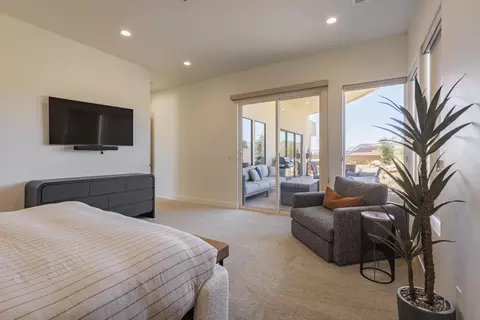 Bedroom - 1206 W Doonbeg Ct, Saint George, UT 84770 photo 2 of 5