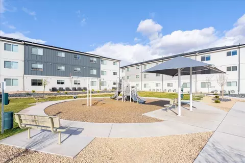 Exterior - 1167 E Telegraph St #C201, Washington, UT 84780 photo 5 of 7