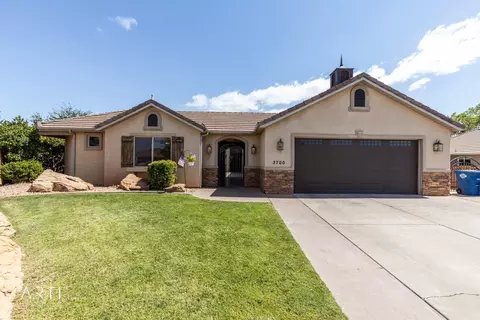 3700 Nicholas Dr, Santa Clara, UT 84765
