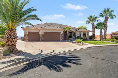 951 N Daybreak Dr, Washington, UT 84780