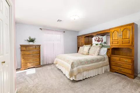 Bedroom - 970 E 700 S #15, Saint George, UT 84790 photo 2 of 3