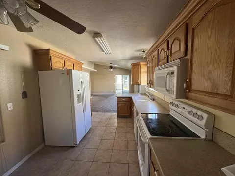 Kitchen - 504 E Telegraph St # 8, Washington, UT 84780 photo 1 of 1