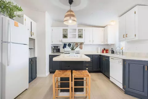 91 E 645 N, La Verkin, UT 84745