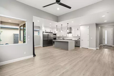 Living - 1060 W Jonathon Dr, Washington, UT 84780 photo 1 of 2