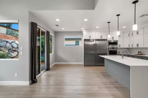 Kitchen - 1060 W Jonathon Dr, Washington, UT 84780 photo 1 of 3