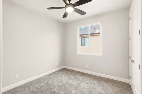 Bedroom - 1060 W Jonathon Dr, Washington, UT 84780 photo 4 of 5