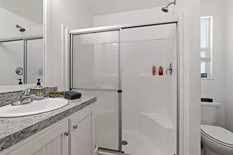 Bath - 1160 E Telegraph St #80, Washington, UT 84780 photo 1 of 1